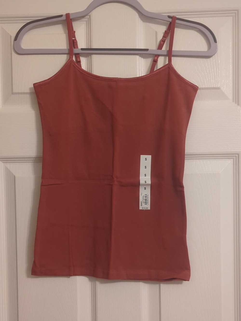 SO Kohl's Raspberry Frosting Adjustable Strap Favorite Cami Top